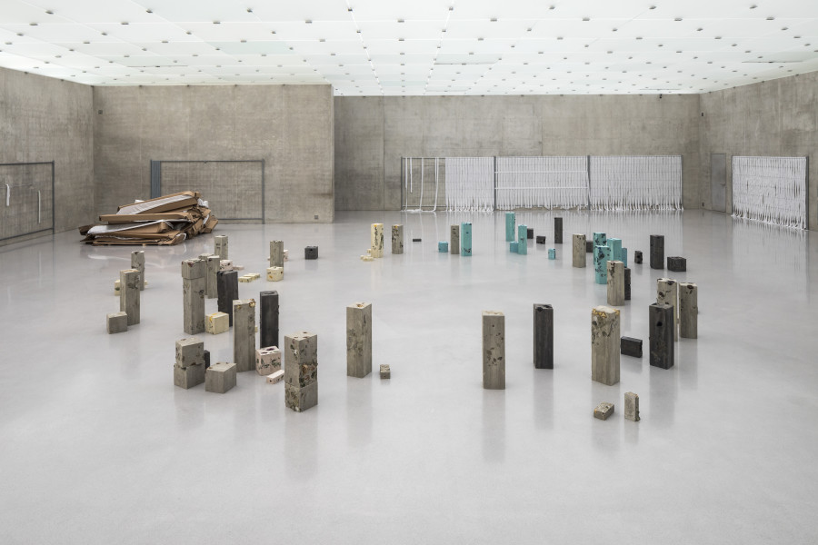 Bunny Rogers, Memorial, 2020, Installation view ground floor, Kunsthaus Bregenz March 2020, Photo: Markus Tretter © Bunny Rogers, Kunsthaus Bregenz