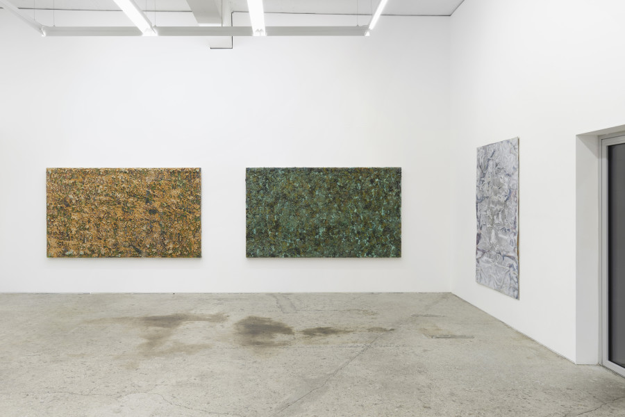 Exhibition view, Patrick Rohner, Massenbewegungen, Galerie Mark Müller, 2022.