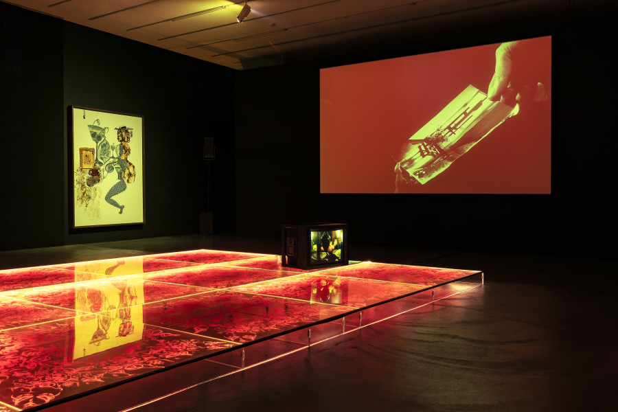 Installation view Sadaf H. Nava, Fabulas Score, schwarzescafé | Luma Westbau, Zurich, 2022. Photo: Nelly Rodriguez