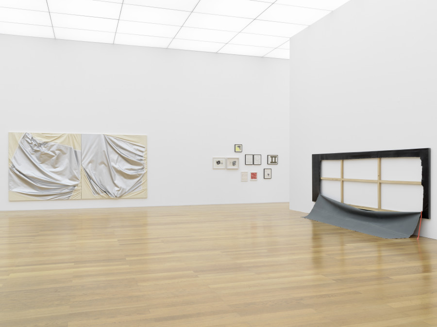 Steven Parrino. Nihilism Is Love Ausstellungsansicht / Exhibition view Kunstmuseum Liechtenstein Foto / Photo: Stefan Altenburger Photography, Zürich © Kunstmuseum Liechtenstein