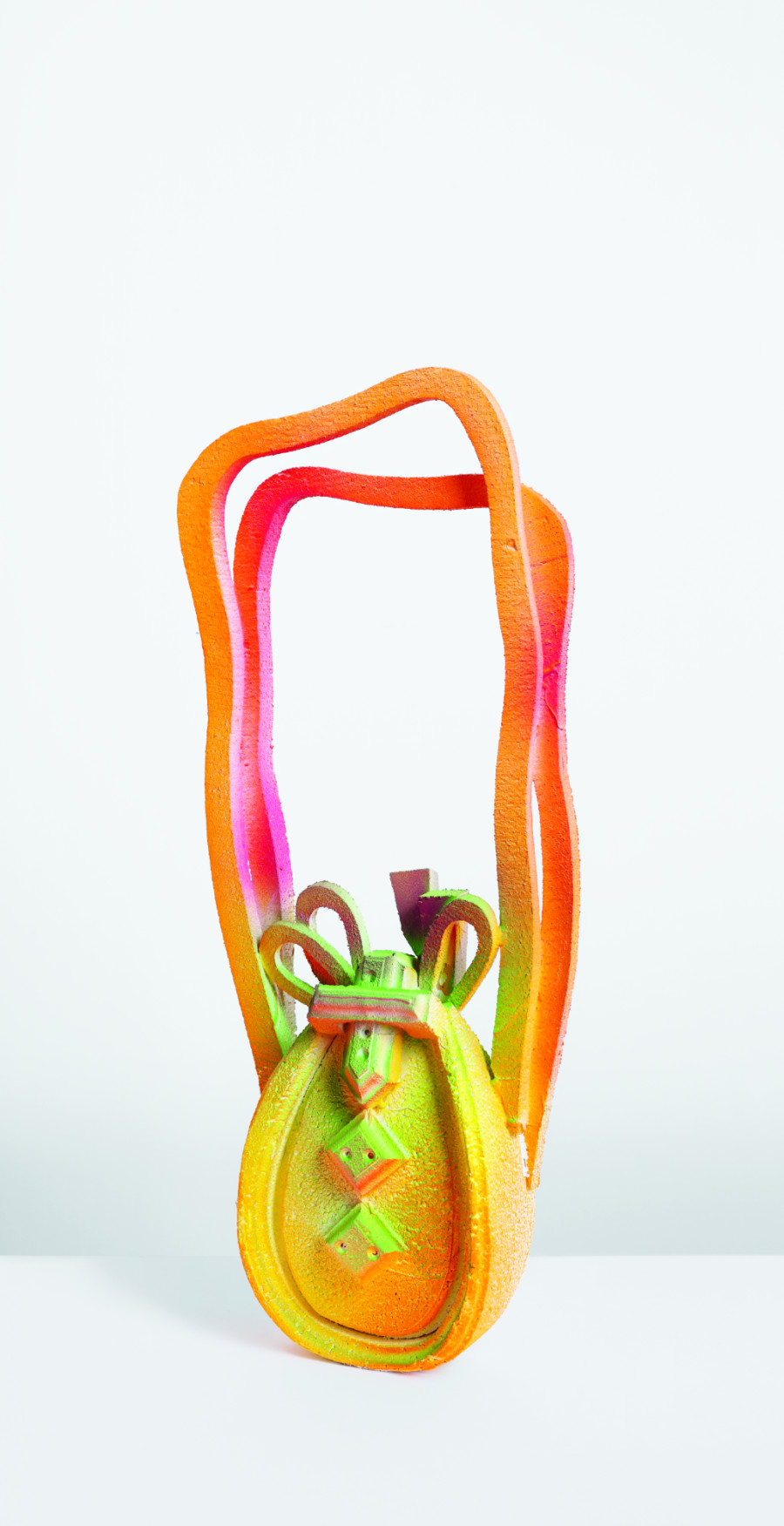 Andreas Slominski, Handtasche 969, Photo: Sylvan Dahlgrün, © Andreas Slominski