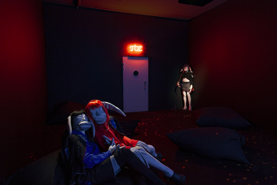 Sabrina Röthlisberger Belkacem, Santa Sangre, 2021. Courtesy of the artist, the Centre d'Art Contemporain Genève and Arsenic - Centre d'art scénique contemporain. Photo/ Quentin Touya © Centre d'Art Contemporain Genève