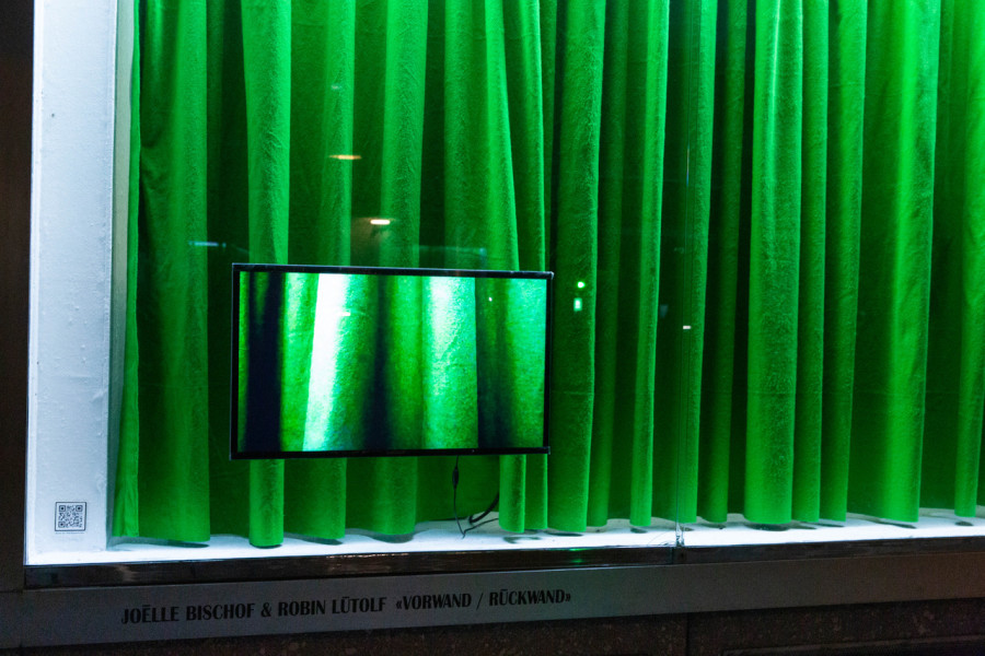 Joëlle Bischof & Robin Lütolf, Vorwand / Rückwand, Die Diele Gallery, Installation view, 2022
