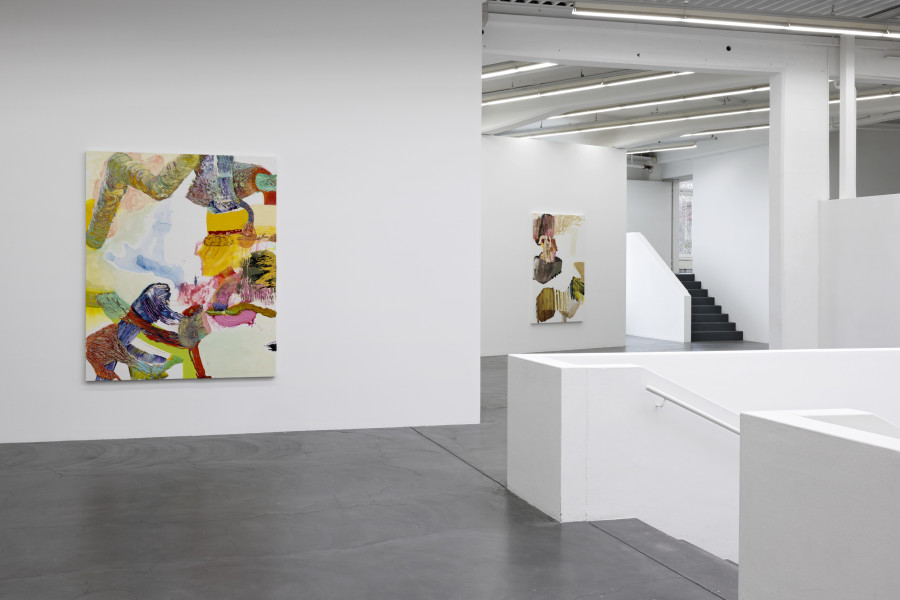 Pia Fries, bitu, 1995. 200 x 170 cm, Ölfarbe auf Holz; tonstich lo, 2008. 200 x 140 cm. Ölfarbe und Siebdruck auf Holz. Ausstellungsansicht / Installation view Kunsthaus Baselland 2023. Foto / Photo: Gina Folly.  © Pia Fries / 2023 ProLitteris, Zürich