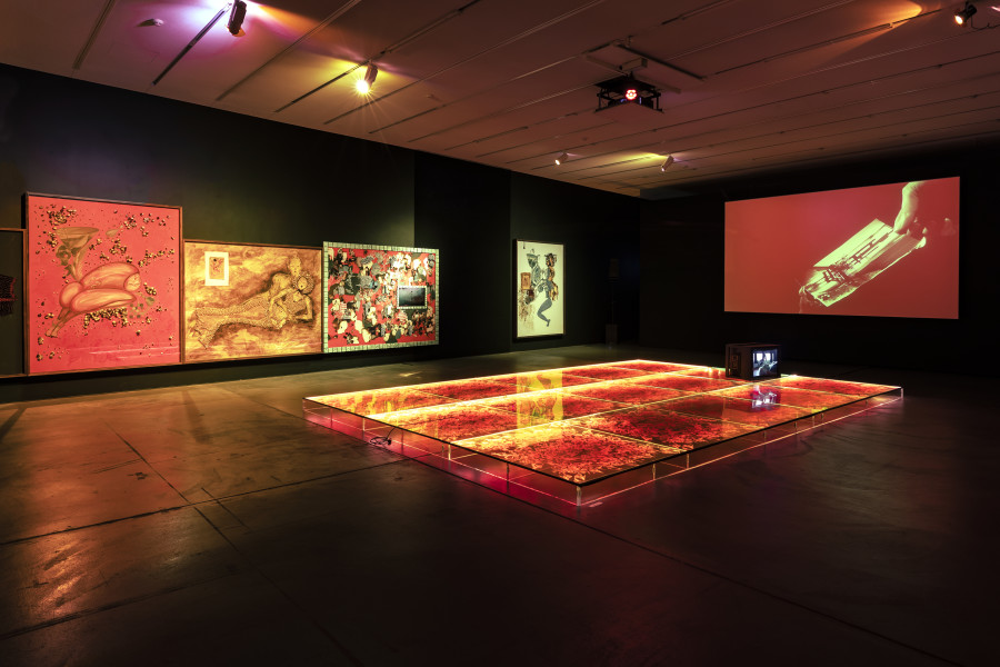 Installation view Sadaf H. Nava, Fabulas Score, schwarzescafé | Luma Westbau, Zurich, 2022. Photo: Nelly Rodriguez