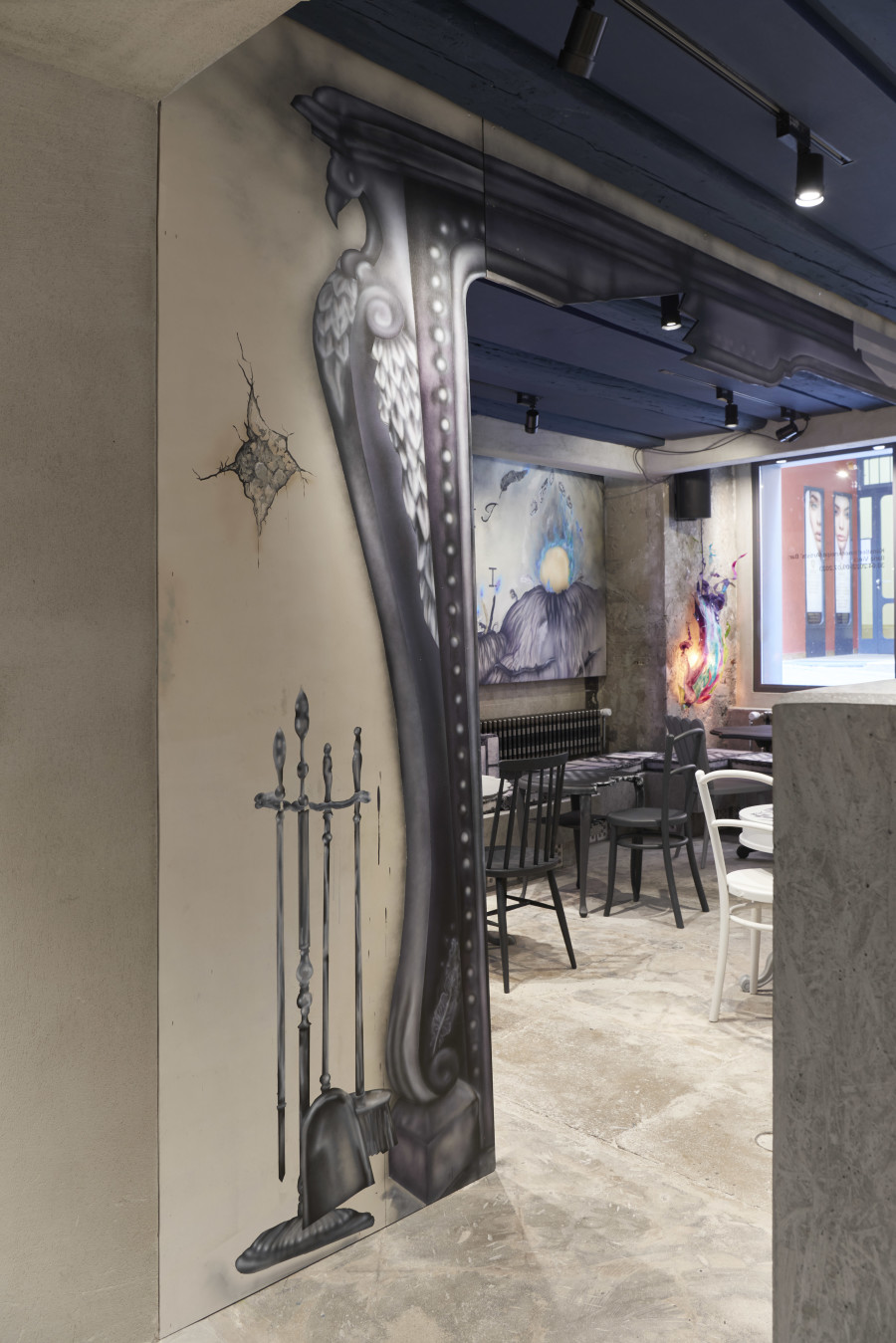 Exhibition view «Phoenix Philosophy Café» by Ilaria Vinci, photo: Cabaret Voltaire, Philipp Hänger. Courtesy: the artist