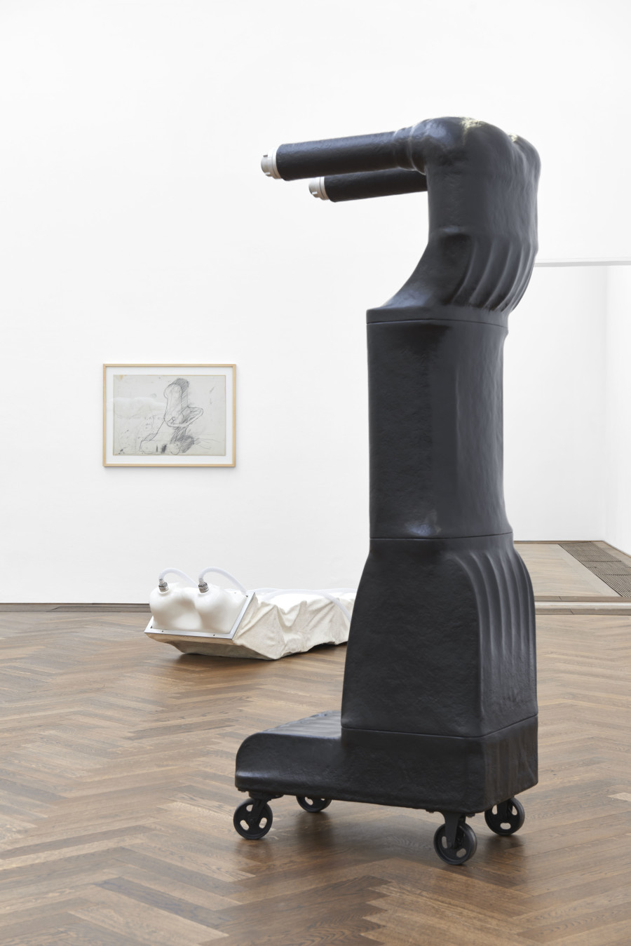 Joachim Bandau, installation view, Die Nichtschönen, Works 1967–1974, Kunsthalle Basel, 2021, view front to back on Wasserwerfer, 1974, Weißer Sarkophag, 1972, 30.06.1972, 1972 (drawing). Photo: Phil ipp Hänger / Kunsthalle Basel
