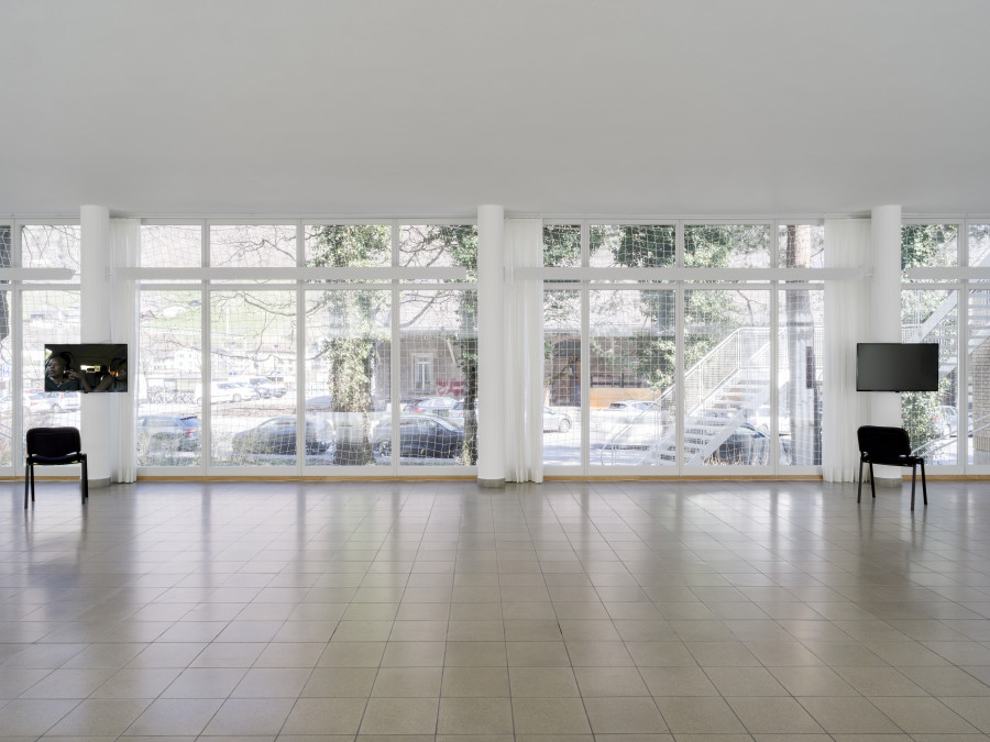 Tourism, Kunsthaus Glarus, 2021, installation view. Photo: CE