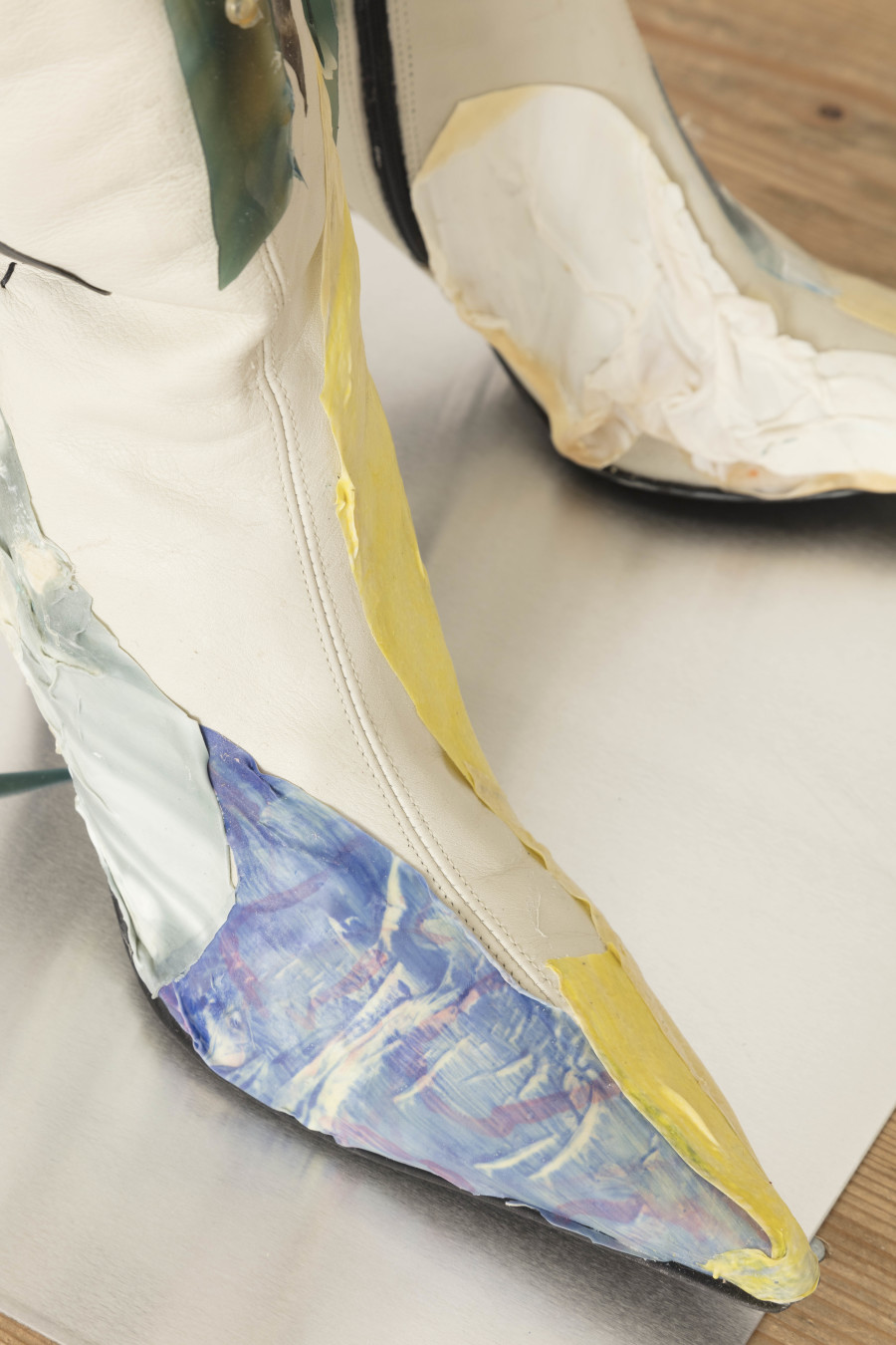 Exhibition view, Luca Büchler – a fantasy, a desire, sic! Elephanthouse, 2022. Photo credit: Andri Stadler