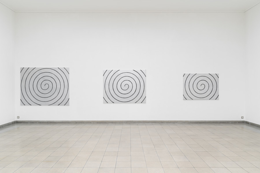 Spiral 1 – Spiral 19 2022 (19 paintings) Marker and acrylic on canva, Courtesy the artist and Weiss Falk, Basel / Zurich