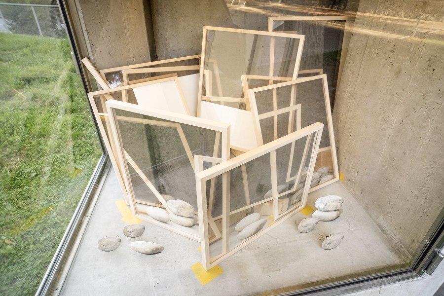 Herbert Weber: Umgehen von Tatsachen (Bypassing Facts), Lemme, Sion, Switzerland, Curator: Josiane Imhasly, Photo credit: Romain Iannone, 2022