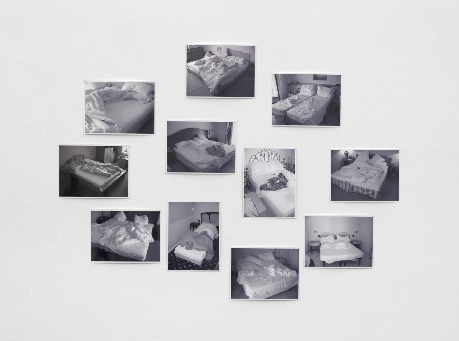 Hans-Peter Feldmann, Betten, 11 b/w photographs, each 20.5 x 27 cm