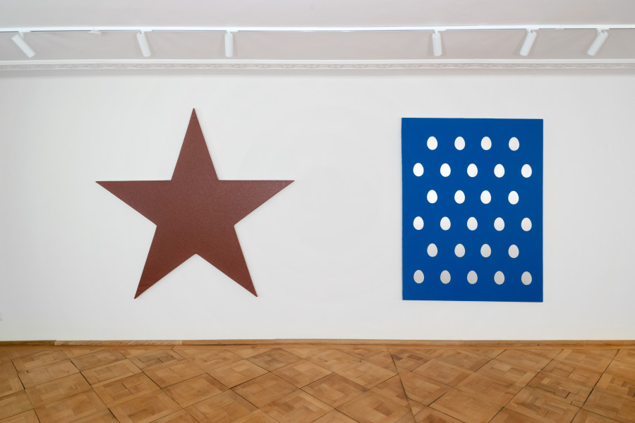 Installation view, Not So Fast! curated by John Armleder, Larkin Erdmann, 2022. Courtesy: Larkin Erdmann Gallery. Photograph: Flavio Karrer, Zürich.