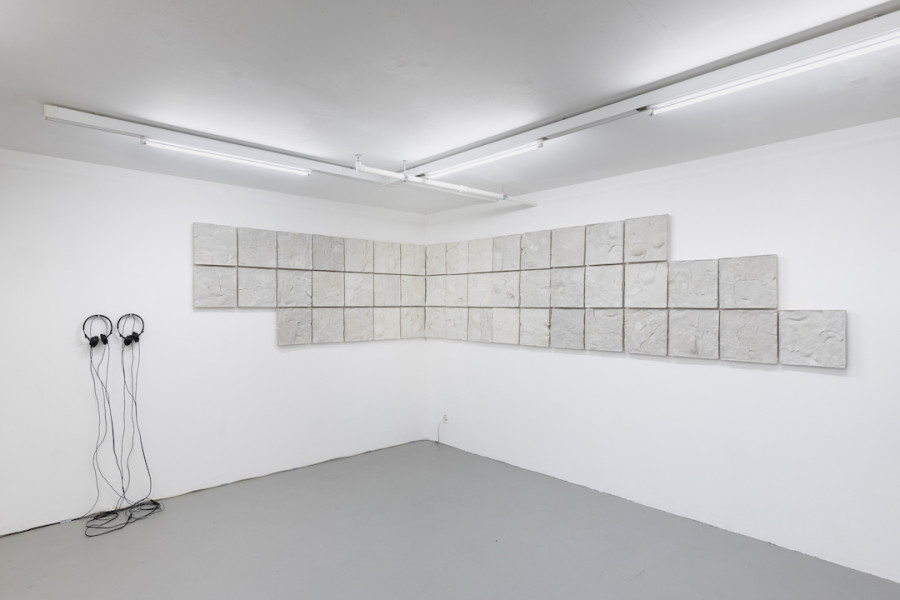 Angela Staffelbach, DURCH DIE LINSE, Kunsthalle Luzern, 2023. Photo credit: Kilian Bannwart