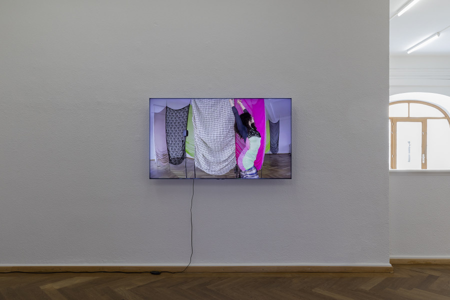 Lara Dâmaso, to the unborn: catharsis, 2022. 3-video installation with silk curtain and satin ribbons. With the collaboration of Blanca Bianchi. Credit photo: © Guadelupe Ruiz