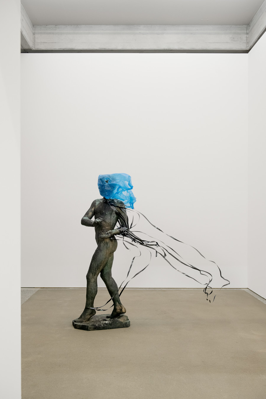 Simon Dybbroe Møller, Video, 2020, Photo: Sebastian Stadler