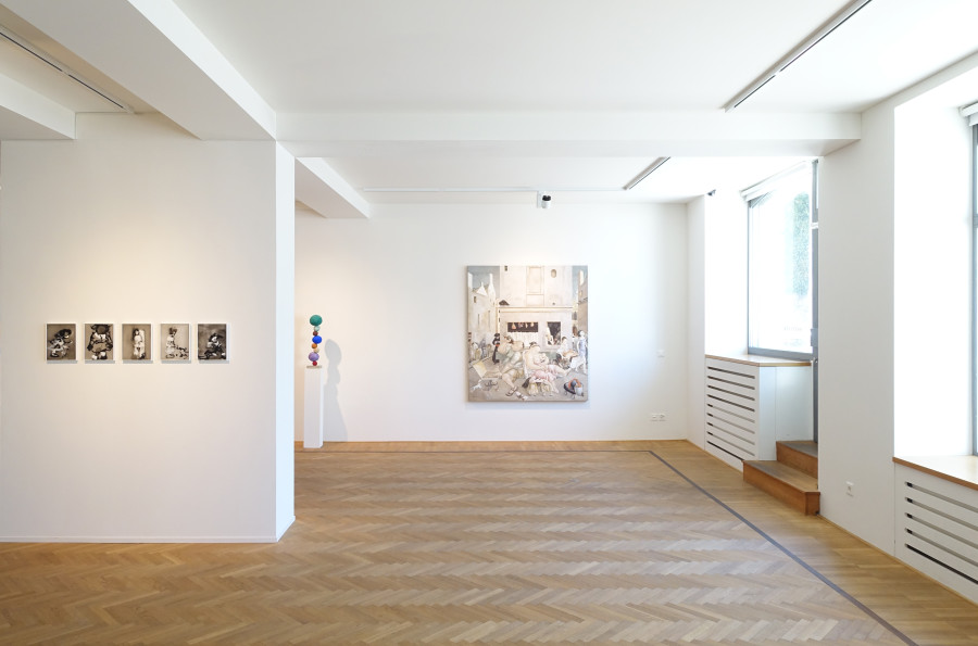 Installation shots of "Don't Fuck With Our Human" with works by Ali Banisadr, Kim Dingle, Christina Forrer, Xiao Guo Hui, Tahnee Lonsdale, Annie Morris exhibited at Galerie Fabian Lang, (17.09.2022-05.11.2022). Credit: Courtesy of the artists and Galerie Fabian Lang. Copyright: © Fabian Lang