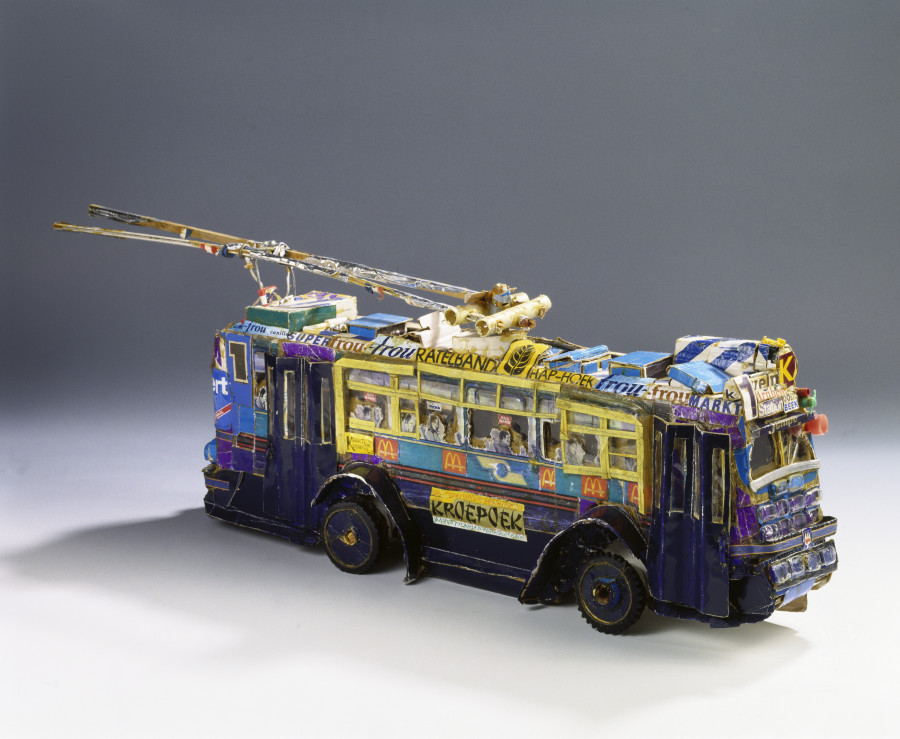 Tube Station, 1970, mixed media and collage, 75 x 124 cm, Collection de l’Art Brut, Lausanne photo : AN – Collection de l’Art Brut, Lausanne