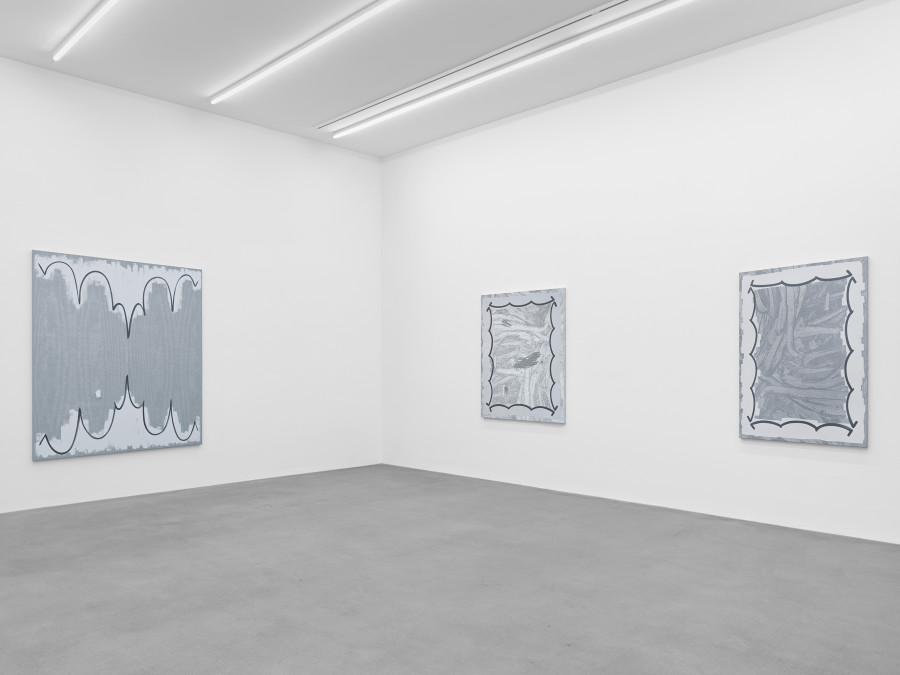 Installation view, Amy Feldman, Goodnight Light, Galerie Eva Presenhuber, Waldmannstrasse, Zurich, 2022 © Amy Feldman Courtesy the artist and Galerie Eva Presenhuber Photo: Stefan Altenburger Photography, Zürich