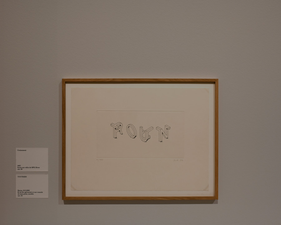 Exhibition view, Markus Raetz, Le reflet des mots, Fondation Jan Michalski, 2022. Photo Fondation Jan Michalski © Leo Fabrizio