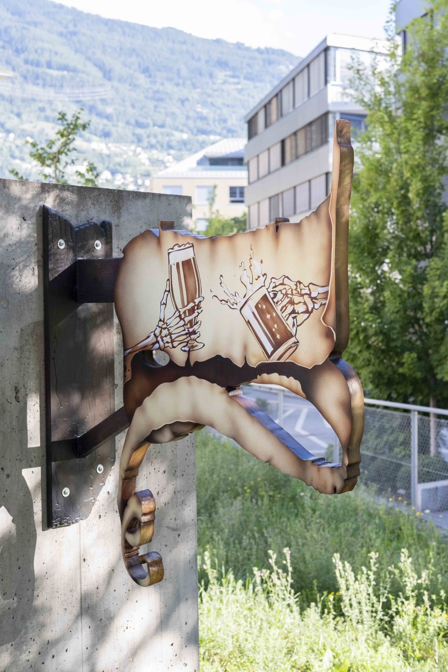 Installation view, WELCOME STRANGER, Lemme, 2022. Photo credit: Romain Iannone