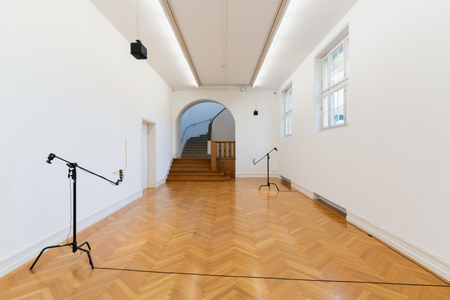 Exhibition view, Simnikiwe Buhlungu, *dissonated underings [hic!], after-happenings and khuayarings (sithi “ahhhh!”), Kunsthalle Bern, 2022 Photo: Gunnar Meier