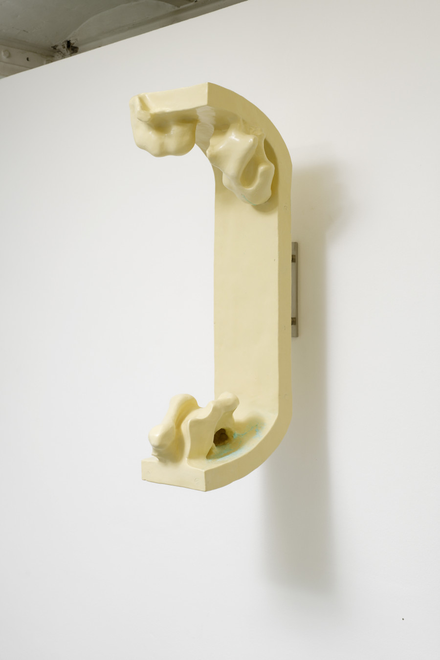 Exhibition view, Isabelle Andriessen, BUNK, CAN Centre d’art Neuchâtel, 2021. Photography: Aurélien Mole / all images copyright and courtesy of the artist and CAN Centre d’art Neuchâtel.