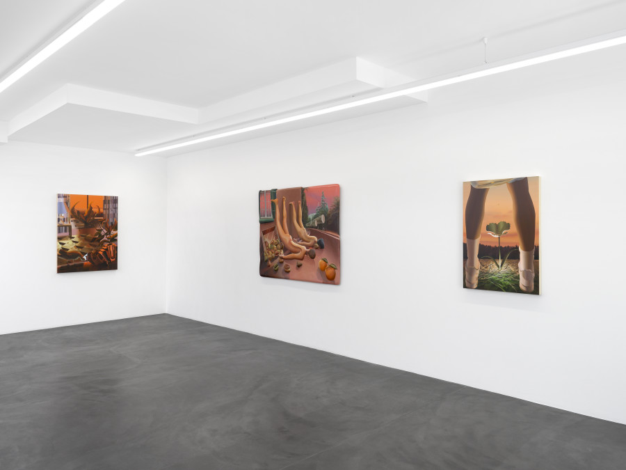 Left to right: The Santa Anas, 2021. Acrylic on wooden panel, 121.9 x 91.4 x 5.7 cm / Pact, 2020. Acrylic on epoxy resin, plaster, and foam panel, 121.9 x 152.4 x 5.1 cm / Piss Flower, 2021, Acrylic on wooden panel, 101.6 x 76.2 cm. Photo credit: Annik Wetter