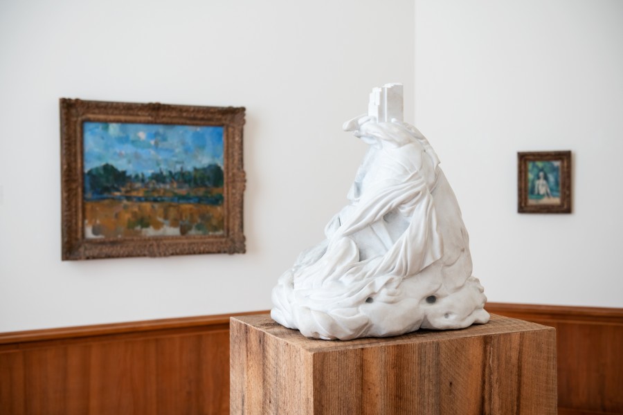 Exhibition view, Louise Bourgeois x Jenny Holzer Solo Show, The Violence of Handwriting Across a Page; view on Louise Bourgeois, Femme maison, 1982. Kunstmuseum Basel, 2022. Photo: Jonas Hänggi. Courtesy: The Easton Foundation and ProLitteris