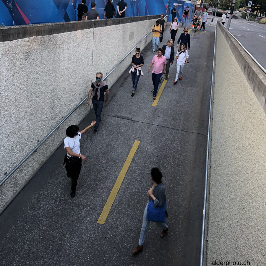 Willimann/Arai, Avatar tours #1: Zürich Altstetten, 2020 (Foto: Bruno Alder)