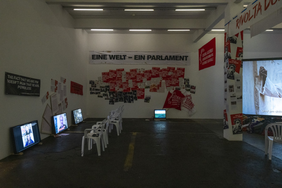 Milo Rau, «Warum Kunst?», exhibition view, 2022. Photo: Kunst Halle Sankt Gallen, Sebastian Schaub.