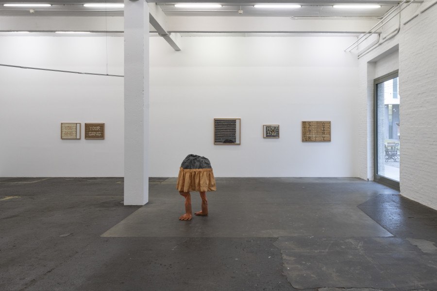Gina Proenza, «Moving Jealousy», exhibition view, 2023. Photo: Kunst Halle Sankt Gallen, Sebastian Schaub. Courtesy of the artist and Kunst Halle Sankt Gallen.