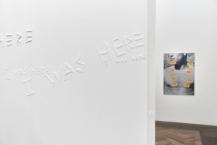 Installation view, Regionale 22, ... von möglichen Welten, Kunsthalle Basel, 2021, view on Anita Kuratle, I Was Here, 2018 (front); Samuel Haitz, Sale (After Lutz Bacher), 2021 (back). Photo: Philipp Hänger / Kunsthalle Basel