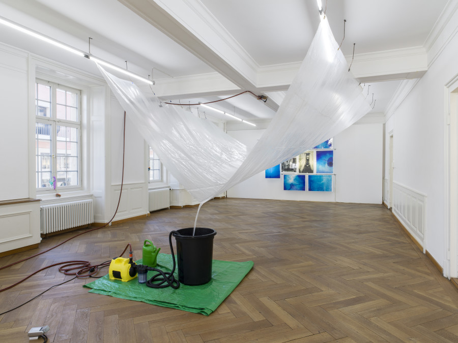 Ruedi Bechtler, Wasserfall, 2002/2022, Installationsansicht Kunsthaus Langenthal, Foto: CE, Courtesy of the artist