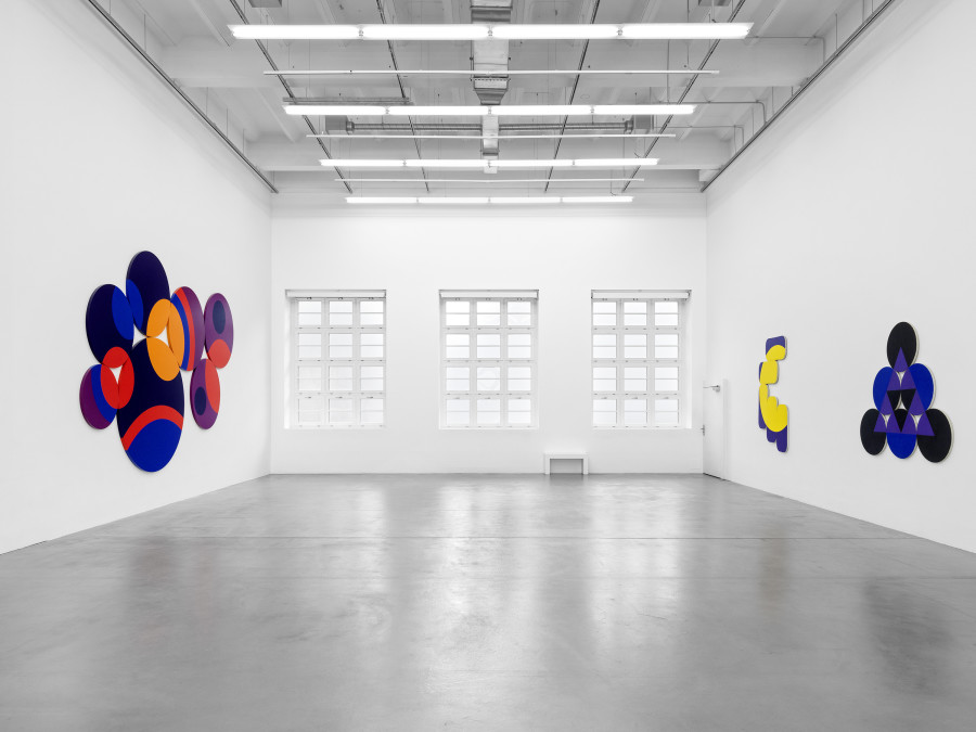 Leon Polk Smith, Going Beyond Space, exhibition view, Museum Haus Konstruktiv, 2023. Photo: Stefan Altenburger. © 2023, ProLitteris, Zurich