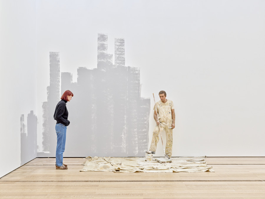 Installation view «Anniversary Exhibition – Special Guest Duane Hanson» at the Fondation Beyeler, Riehen/Basel, 2022 © The Estate of Duane Hanson/2022, ProLitteris, Zurich, Photo: Mark Niedermann