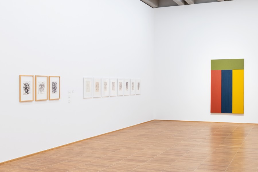 Brice Marden, Elements I und Werke aus der Serie "Ohne Titel", 1981-1982 / 1984, Öl auf Leinwand / Tusche. Credit: Daros Collection, Schweiz & Kunstmuseum Basel, © 2022, Pro Litteris, Zurich, Foto: Jonas Hänggi