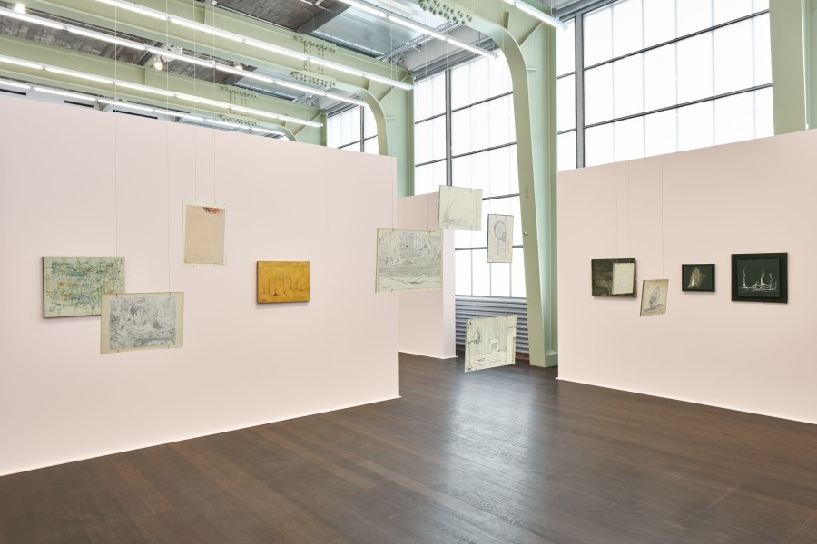 Installation view, ‘Erna Rosenstein’, Hauser & Wirth Zurich, Limmatstrasse, until 19 November 2022 © The Estate of Erna Rosenstein / Adam Sandauer. Courtesy Hauser & Wirth and Foksal Gallery Foundation. Photo: Jon Etter