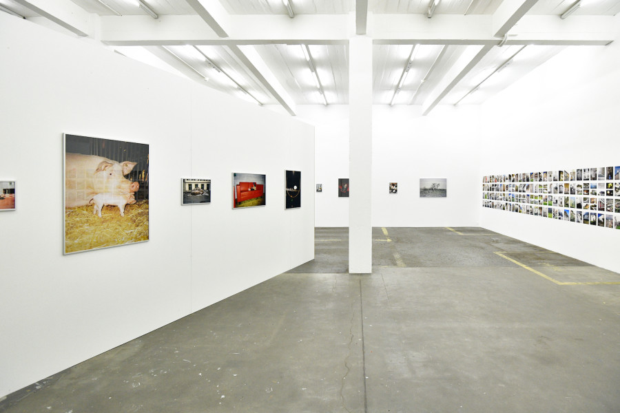 «WO WIR», exhibition view, 2020, Jiří Makovec, Katalin Deér. Photo: Kunst Halle Sankt Gallen, Sebastian Schaub