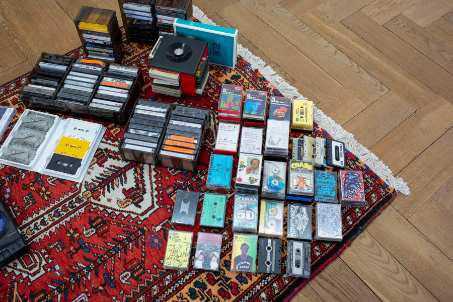 Flo Kaufmann und Gäste, H.o.Me. – Heim für obsolete Medien, Ausstellungsansicht Kunsthaus Langenthal, Foto: Martina Flury Witschi, Courtesy of the Artist.