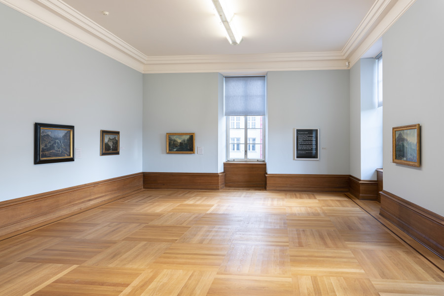 Bethan Huws, Word Vitrines, Installation Views, Kunst Museum Winterthur 2021, ©2021, Bethan Huws / ProLitteris, Zurich Photos: Reto Kaufmann