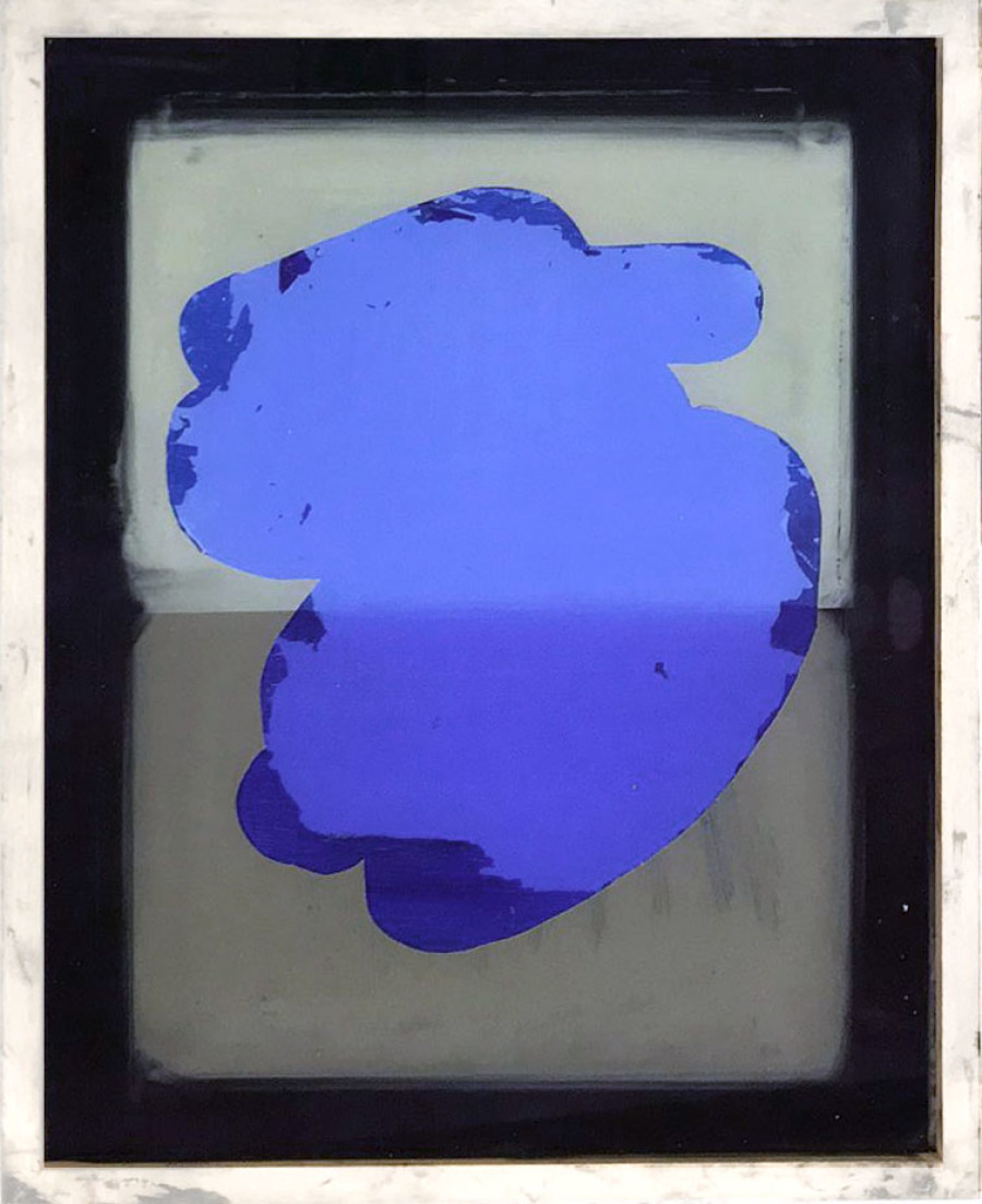 Daniel Karrer – Untitled, 2022, oil, reverse glass painting, framed, 30 x 24 cm, Courtesy of the artist and Herrmann Germann Conspirators, 2022