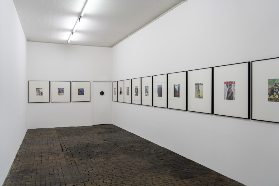 Vue d’exposition de Dialogue of the Dogs de Will Benedict au Centre d’Art Contemporain Genève (15.10.2022‒18.12.2022). © Centre d’Art Contemporain Genève. Photo : Julien Girard