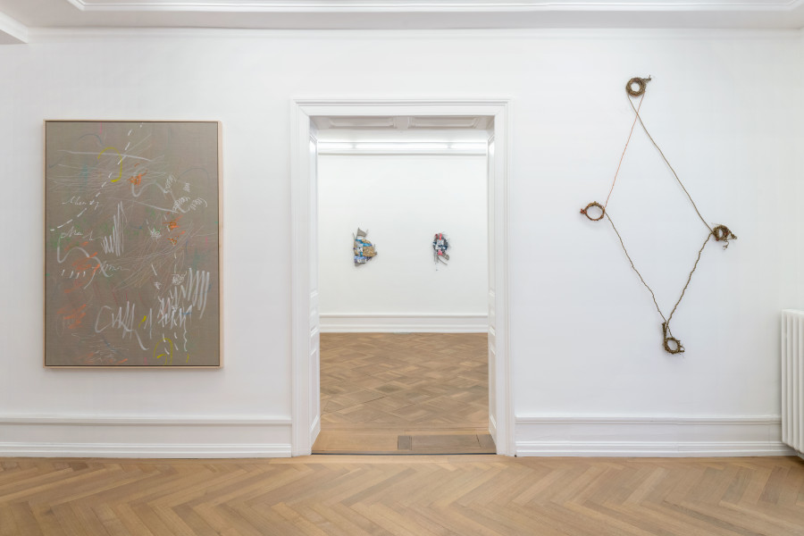 Installation view, WIRE, LINE & STRING, Mai 36 Galerie, 2022.