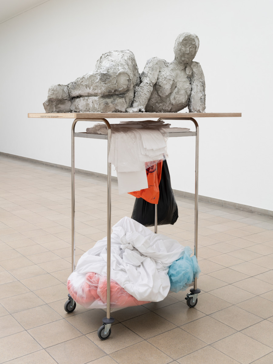 Nicole Wermers, Reclining Female #3, 2022, exhibition view, Kunsthaus Glarus, 2022. Courtesy the artist; Herald St, London; Tanya Bonakdar Gallery, New York; and Produzentengalerie, Hamburg. Photo: Gunnar Meier