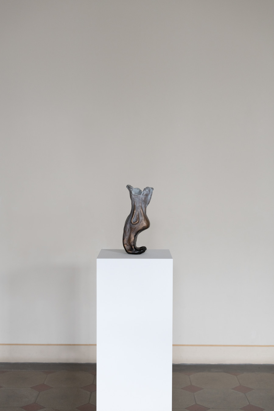 Grace Schwindt, Becoming a Fossil, 2021, Courtesy the artist and Zeno X Gallery, Antwerp, Photo: Sebastian Stadler