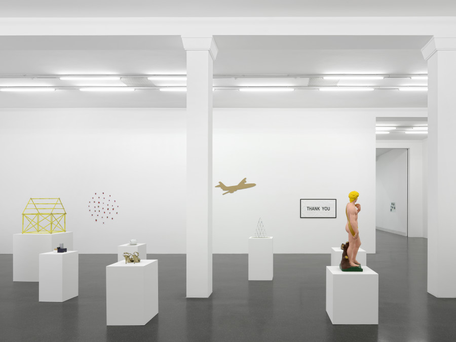 Installation view, Hans-Peter Feldmann, Galerie Francesca Pia, 2021. Photo: Annik Wetter