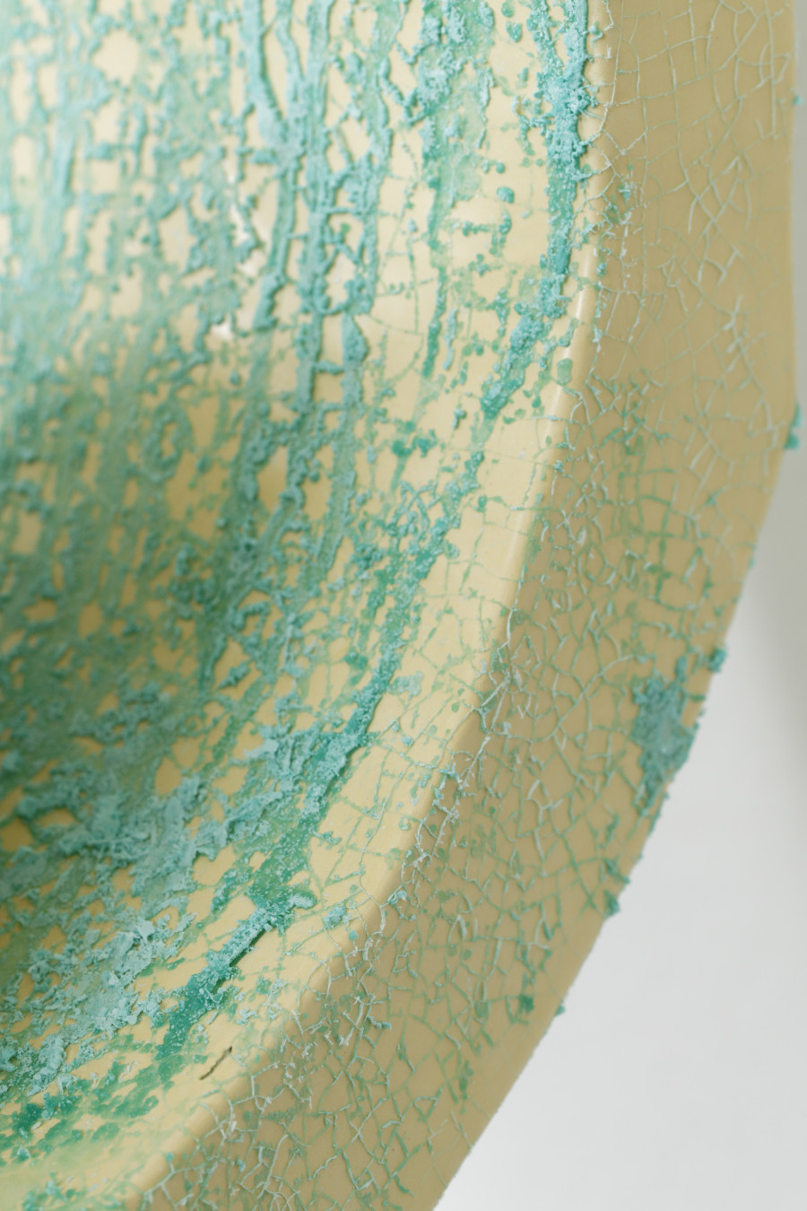 Exhibition view, Isabelle Andriessen, BUNK, CAN Centre d’art Neuchâtel, 2021. Photography: Aurélien Mole / all images copyright and courtesy of the artist and CAN Centre d’art Neuchâtel.