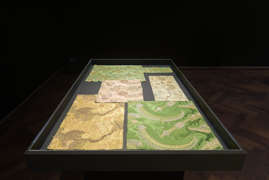 Installation view, Bizarre Silks, Private Imaginings and Narrative Facts, etc., an exhibition by Nick Mauss, view on bizarre silk fragments, Kunsthalle Basel, 2020. Photo: Philipp Hänger / Kunsthalle Basel