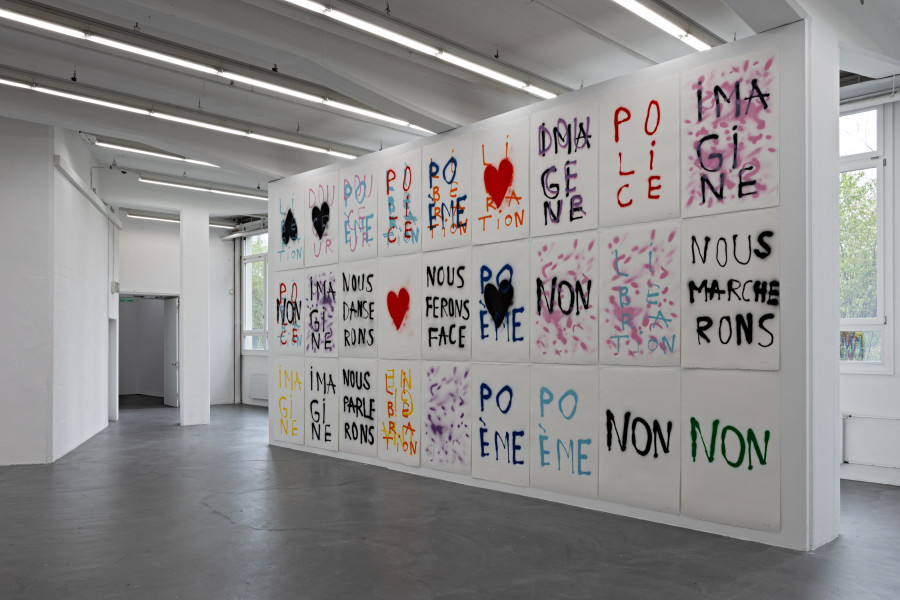 Anne-Lise Coste, Lithography, 2021, V lin de Rive, Diverse editions, each 120 x 80 cm. Courtesy the artist. Ausstellungsansicht/Installation view Kunsthaus Baselland 202. Foto/Photo: Gina Folly